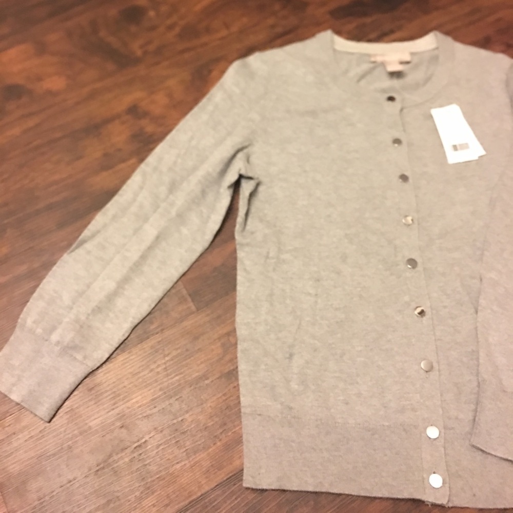 Sweater - Picture 2 of 3